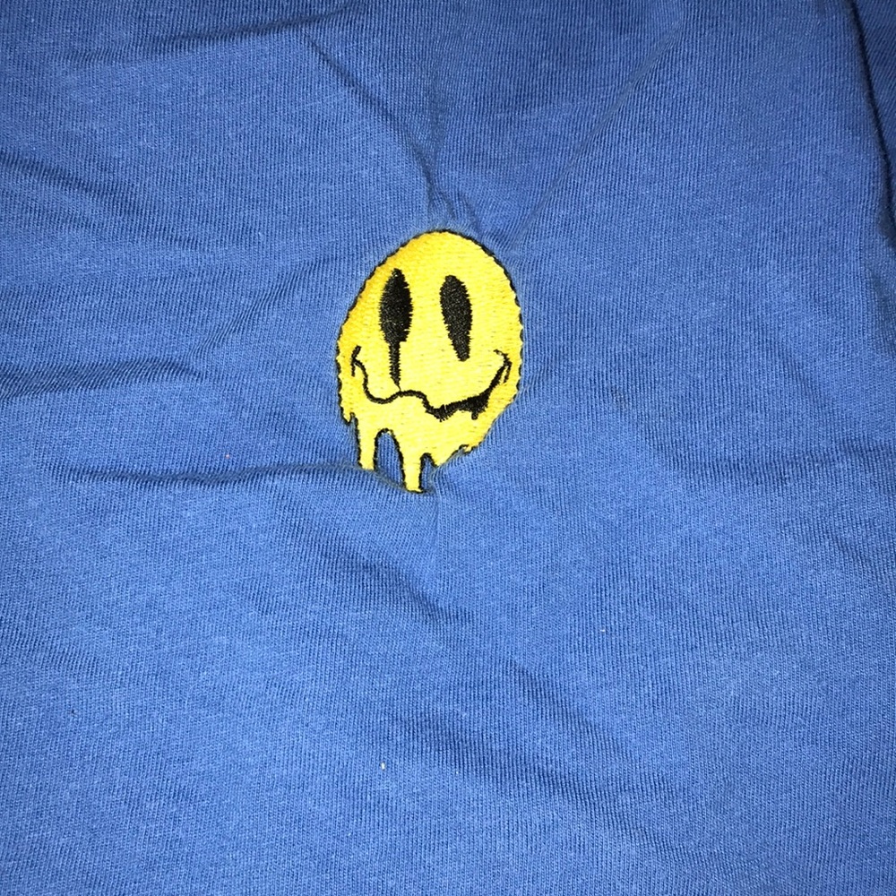XL, blue and yellow with a little black, long,